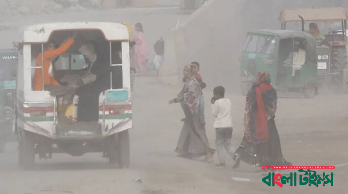 আবারও দূষিত শহরের শীর্ষে ঢাকা